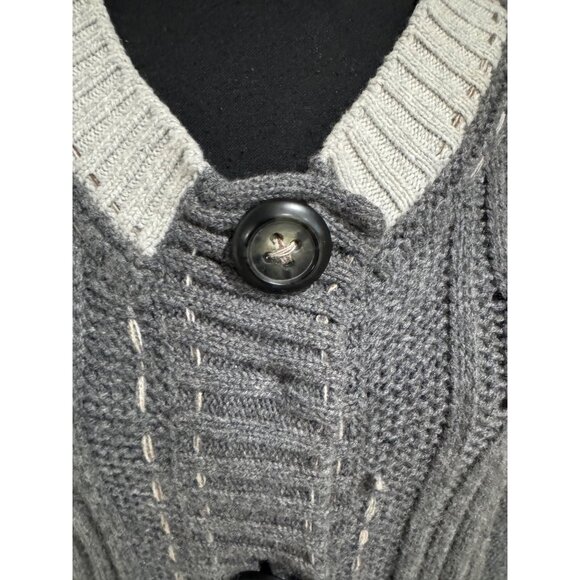 Claudia Nichole Gray Button Chunky Cable Knit Cardigan Sweater L 100% Cashmere - Picture 10 of 10